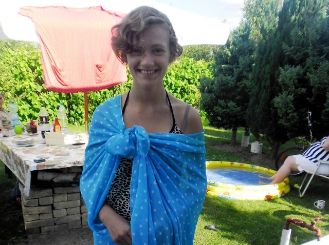 Oliwia Ryńska z Leszna ma 13 lat. Wyszła z domu w sobotę o godz. 14.00. Ślad po niej zaginął. Każdy kto widział dziewczynkę proszony jest o kontakt.