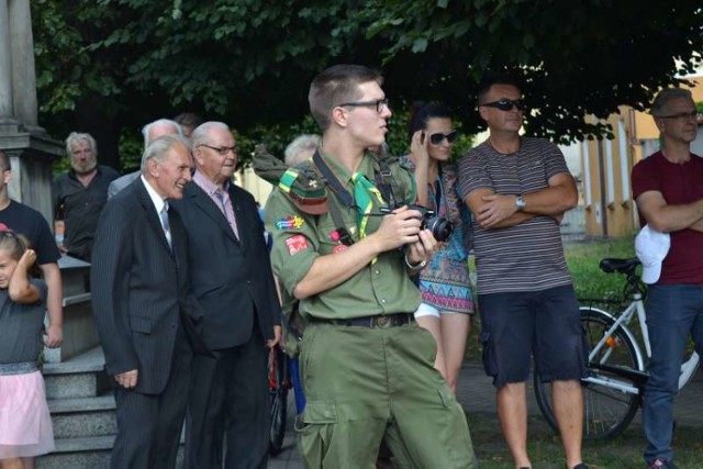 Obchody 1 sierpnia na pleszewskim Rynku