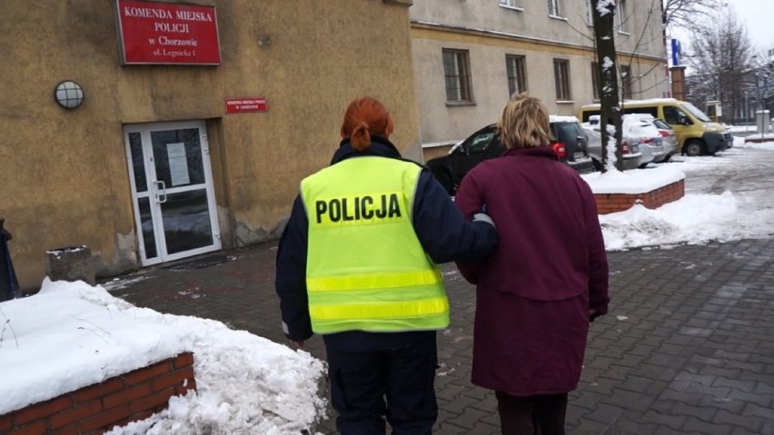 Policjanci z Chorzowa zatrzymali 37-letnią kobietę, która w...