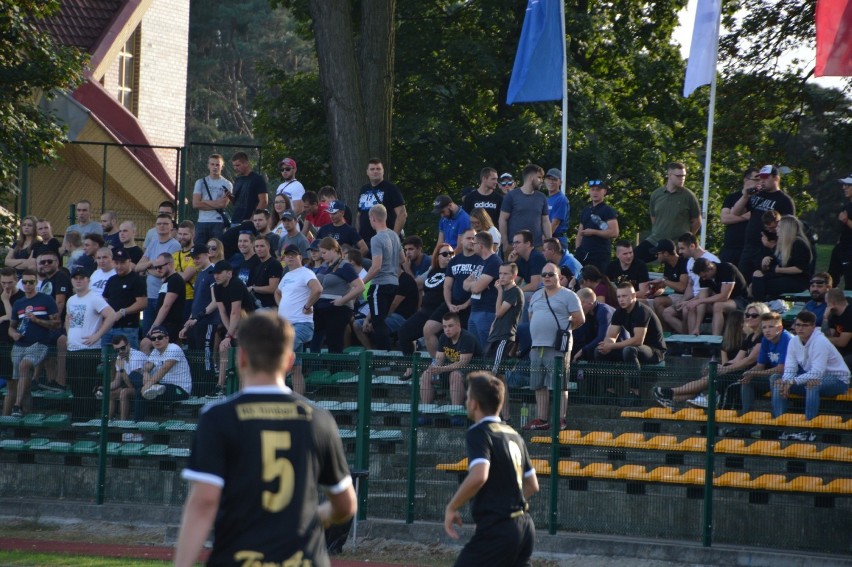 Rawicz. KP Rawia Walbet Rawicz wygrywa z Wiarą Lecha. Wspaniałe widowisko na stadionie przy ulicy Spokojnej [ZDJĘCIA]