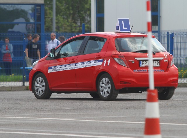 W poniedziałek rano, 7 sierpnia, do WORD w Piotrkowie na egzamin na prawo jazdy kategorii C stawił się mężczyzna, który - jak wykazało badanie - miał w organizmie ponad promil alkoholu