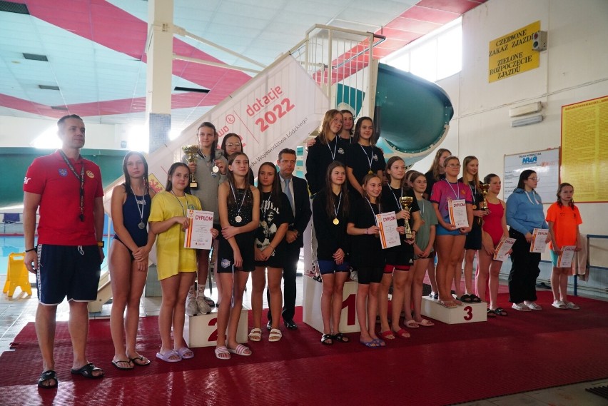 Igrzyska Dzieci oraz Igrzyska Młodzieży w pływaniu odbyły się w Skierniewicach