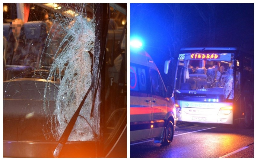 Drzwi samochodu przewożonego na lawecie uderzyły w szybę autobusu jadącego drogą Włocławek - Płock [zdjęcia]