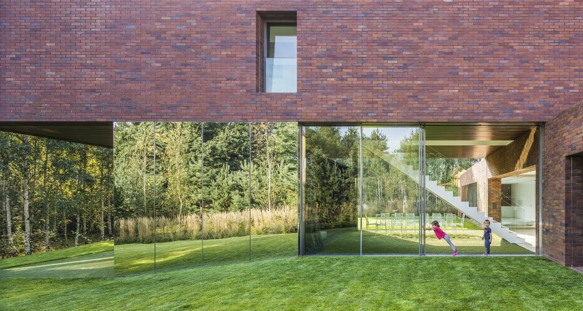 Living - Garden House. Dom z Katowic będzie reprezentować Polskę podczas Brick Award