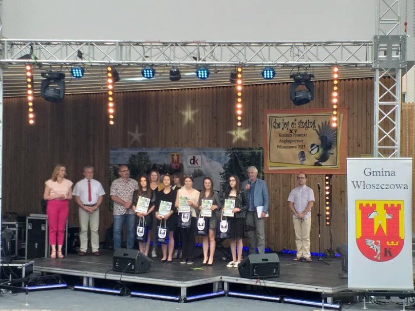 Wokaliści ze Studia Wokalnego GOK w Gidlach wyśpiewali nagrody na Festiwalu The Joy of Singing we Włoszczowie