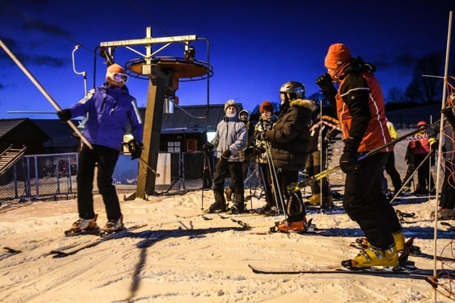 Stok w Myślęcinku w Bydgoszczy został otwarty. Narciarze i snowboardziści mają powody do zadowolenia