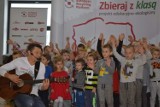 Telewizyjna gwiazda wystąpiła w pleszewskiej Jedynce z koncertem "Zbieraj z klasą"