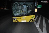 Śmiertelny wypadek w Świerklańcu. 31-latek z Bytomia wbiegł przed jadący autobus
