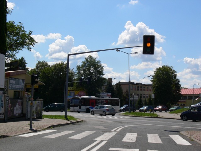 Powiat sandomierski składa wniosek na budowę ronda przy Szkole Podstawowej nr 4 w Sandomierzu.
