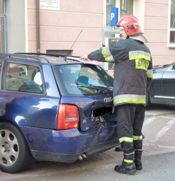 Do kolizji dwóch samochodów doszło na ulicy 12 Marca w Wejherowo