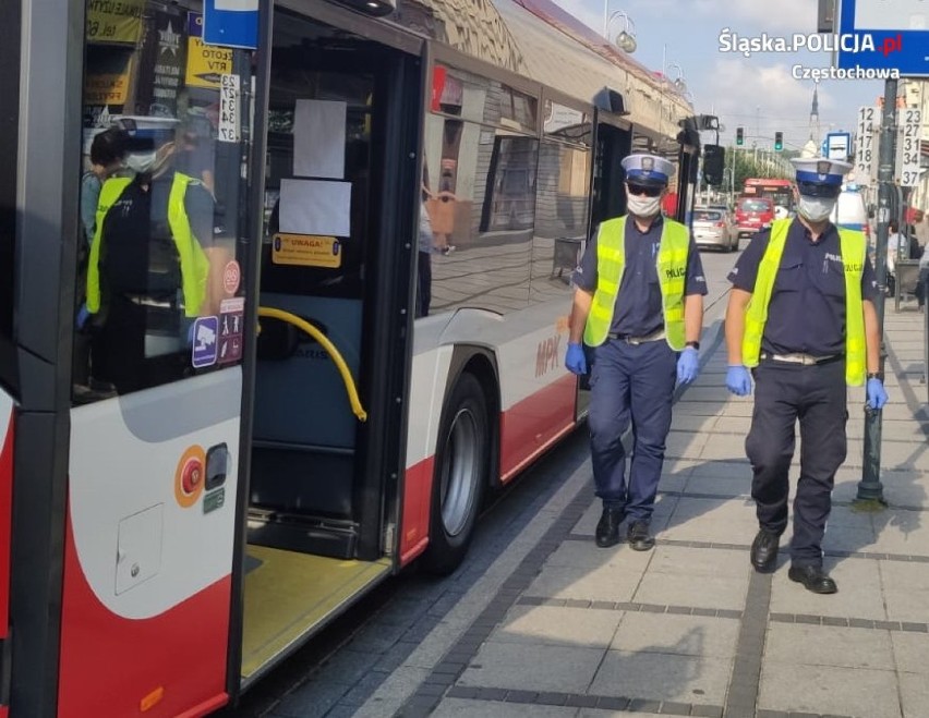 "Podróżuj bezpieczniie" - wakacyjna akcja częstochowskiej policji ZDJĘCIA