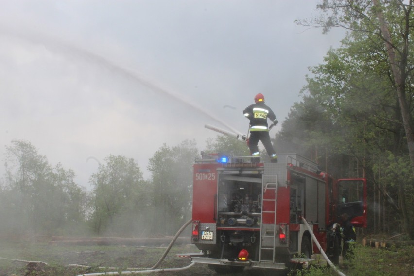 Ćwiczenia straży pożarnej w powiecie radziejowskim [zdjęcia]