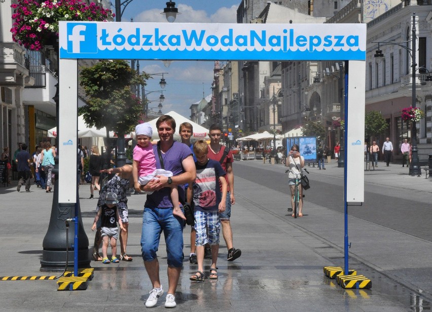 Kurtyna wodna ZWiK na Piotrkowskiej w Łodzi