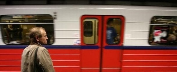 W wakacje stacje metra poddadzą się modernizacji