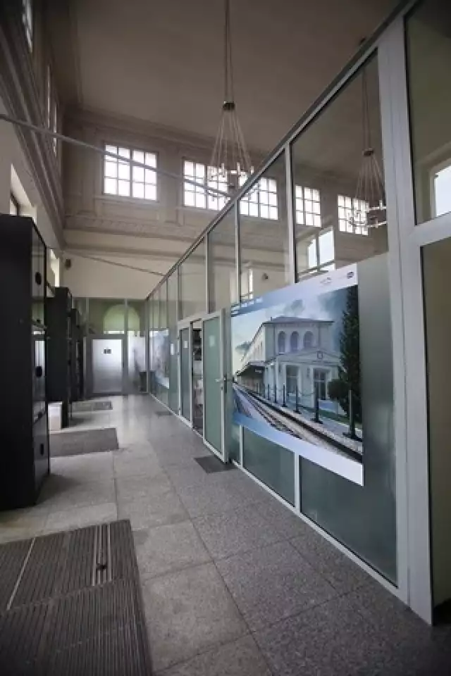 Hakla dworca kolejowego w Sosnowcu została przerobiona na bibliotekę