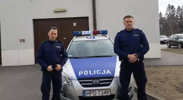 Policjanci z Tomaszowa pilotowali do szpitala samochód z rodzącą kobietą