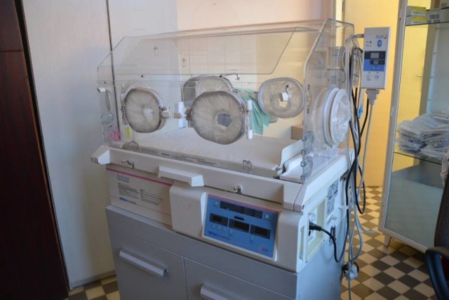 Jeden z inkubatorów zamkniętych, który trafił do malborskiego szpitala dzięki WOŚP.