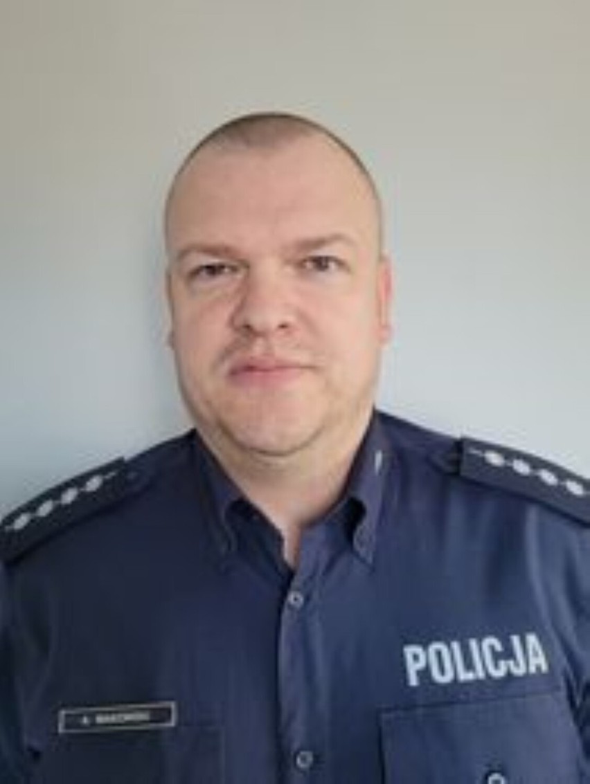 Rewir Dzielnicowych Komisariatu Policji w Rumi tel. 47 742...