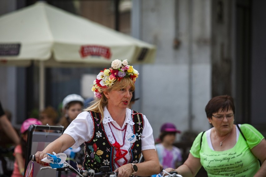 Velo Huta - szlak dla rowerzystów, którzy chcą odkrywać nieoczywiste nowohuckie zaułki 