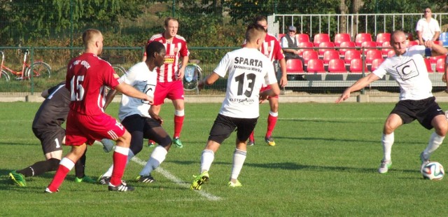 OŚWIĘCIM. W meczu grupy małopolsko-świętokrzyskiej Soła pokonała Spartę Kazimierzę Wielką 4:0.