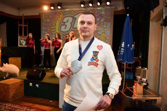 Medal Ligi Mistrzów Industrii Kielce osiągnął na licytacji ponad pięć tysięcy złotych. >>>Więcej zdjęć z wydarzenia na kolejnych slajdach