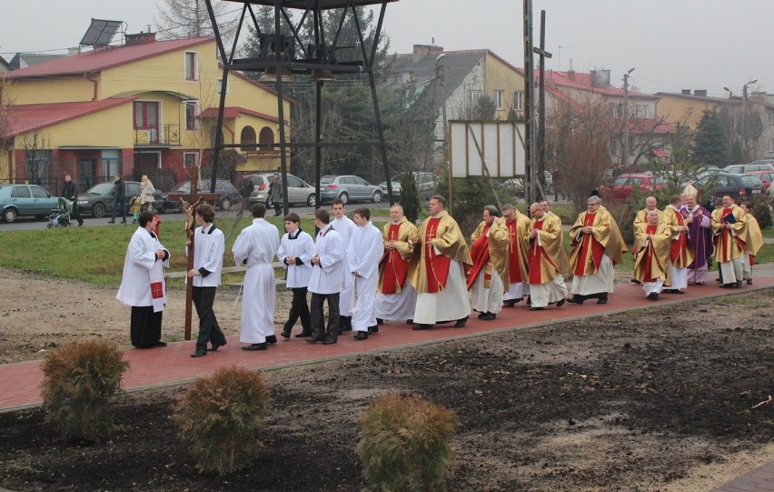 W niedzielę, 15 grudnia poświęcono nowy budynek kościoła w...