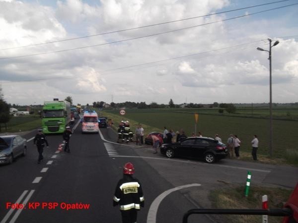 Wypadek we Włostowie. Zderzyły się trzy auta [zdjęcia]