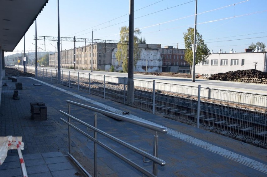 Dworzec kolejowy w Chodzieży - 1 października.