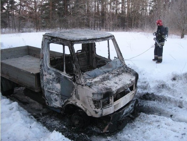 W dniu 8 kwietnia 2013 roku, tuż przed godziną 6:00, do stanowiska kierowania Komendanta Powiatowego PSP w Gołdapi wpłynęło zgłoszenie o pożarze samochodu typu bus, w okolicach miejscowości Botkuny, w gminie Gołdap.