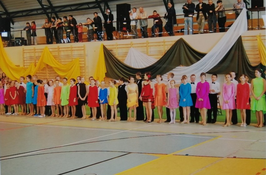 Ogólnopolski Turniej Tańca i Konfrontacje Taneczne w Staszowie na przestrzeni lat. Szukajcie się na zdjęciach, niech odżyją wspomnienia!