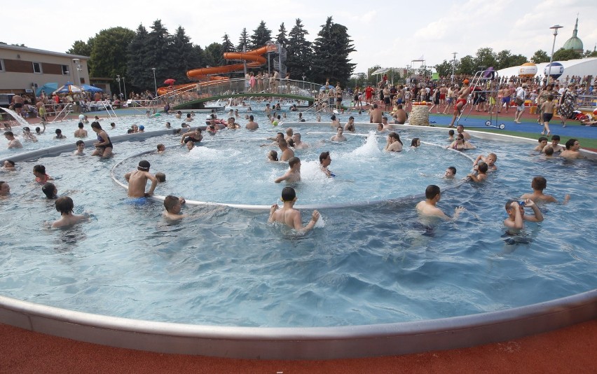 Na razie mieszkańcom Rzeszowa muszą wystarczyć baseny ROSiR