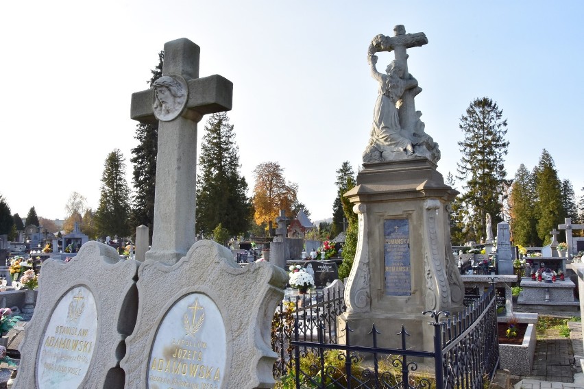 W Gorlicach nie będzie w tym roku kwest na cmentarzach. Datki na ratowanie zabytków można wpłacać na parafialne konto bankowe [ZDJĘCIA]