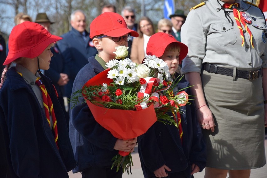 Święto Konstytucji 3 maja w Sępólnie. Obchody przy Pomniku...