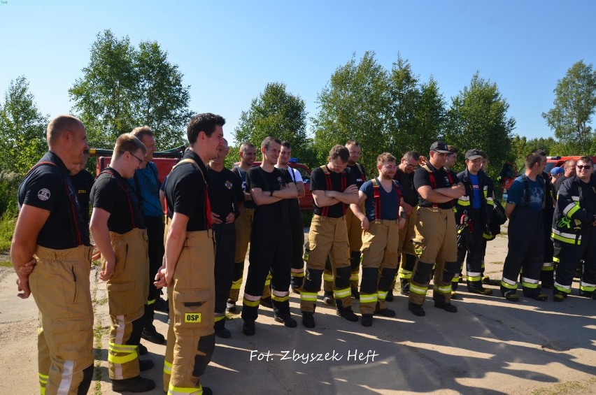 Strażacy z gminy Krokowa sprawdzili się w przygotowaniu sił i środków jednostek ochrony przeciwpożarowej do działań ratowniczo-gaśniczych podczas pożaru lasu - 17.06.2020