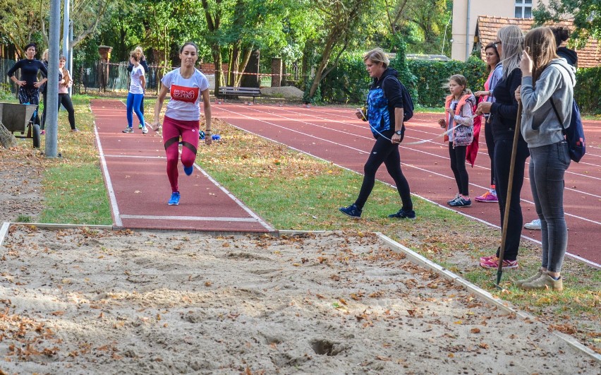 Szamotuły. Mityng Lekkoatletyczno - Rekreacyjny Weteranów [ZDJĘCIA]