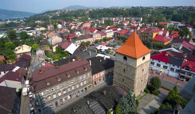 Latem najbardziej zaśmiecone bywa centrum Żywca. Władze miasta wypowiedziały walkę śmieciom