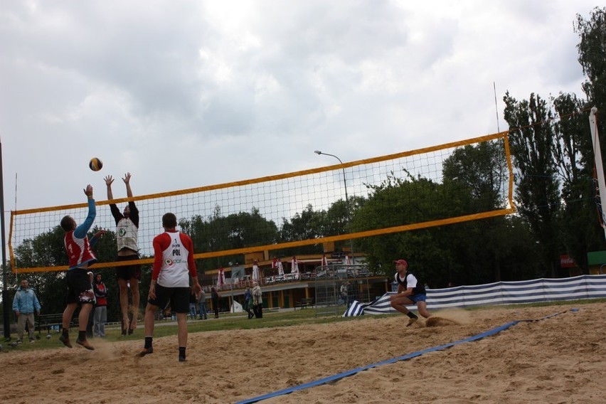 Turniej siatkówki plażowej Pabiks Cup w Pabianicach