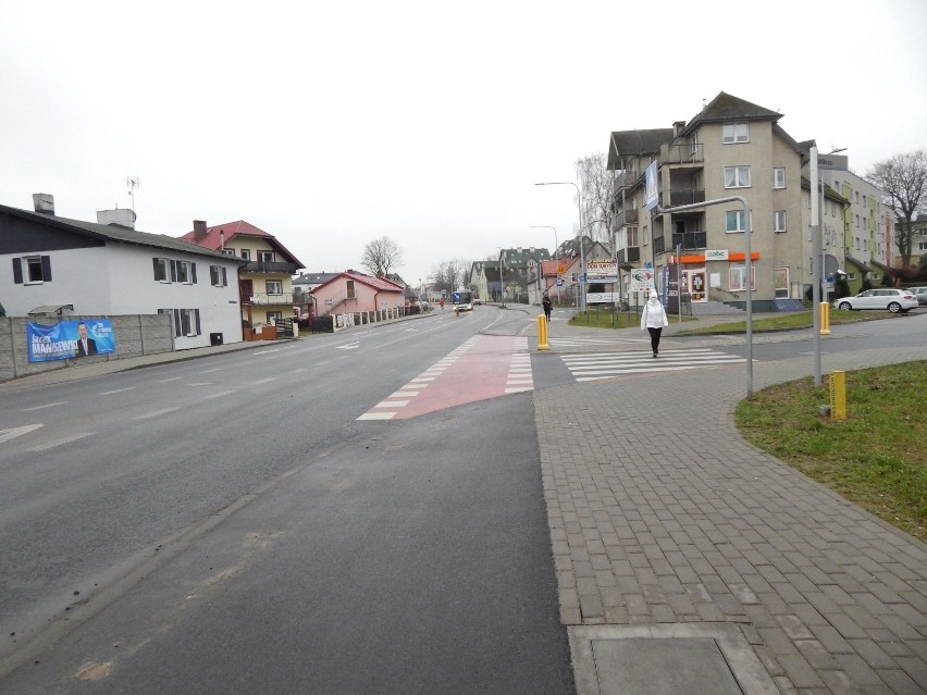 Potrącenie na ulicy Darłowskiej w Ustce. Kobieta trafiła do szpitala