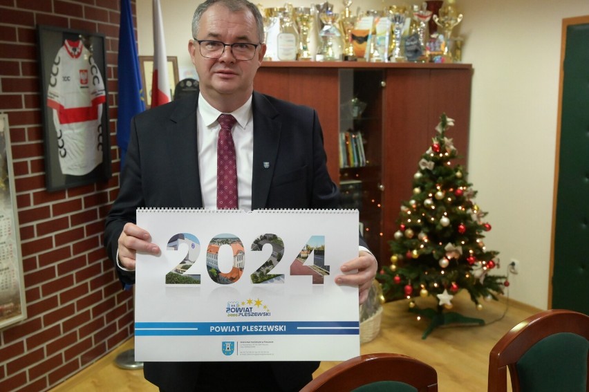 Powiat pleszewski z nowym kalendarzem na rok 2024! Chwalą...