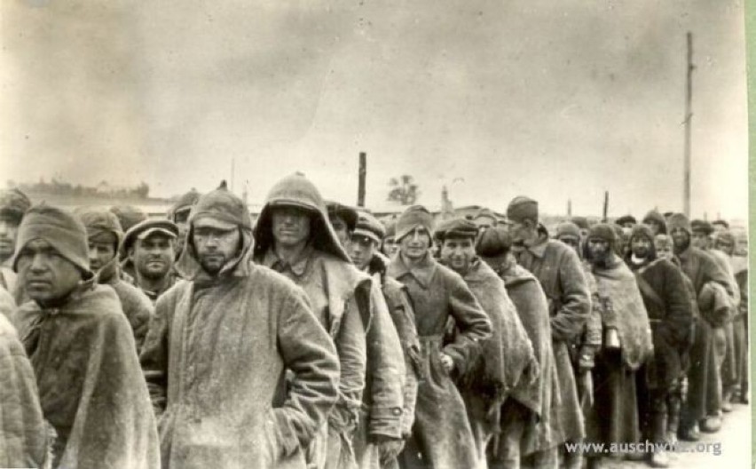 W czasie II wojny światowej Auschwitz-Birkenau był miejscem...