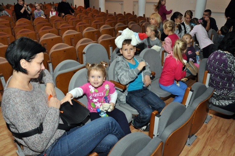 Światowy Dzień Pluszowego Misia w Teatrze Lalki Tęcza w...