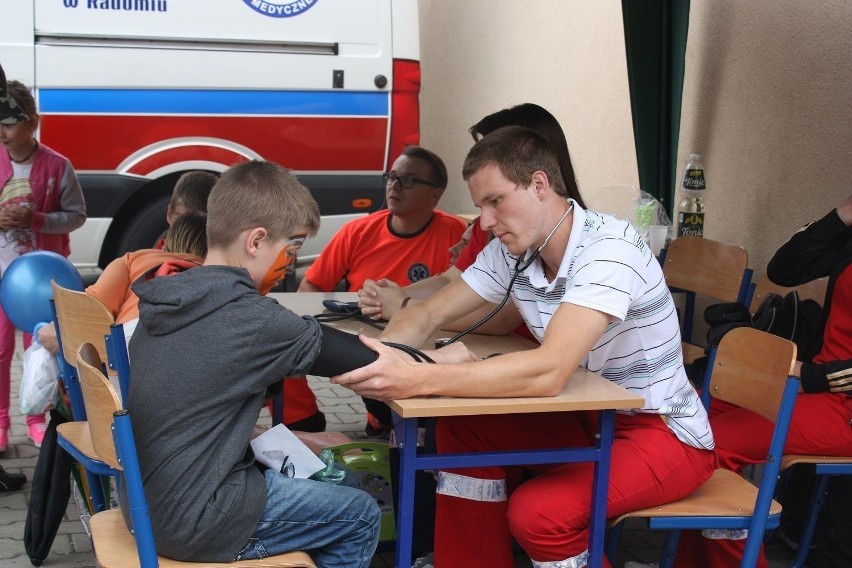 Można było również zmierzyć sobie ciśnienie krwi.Fot....