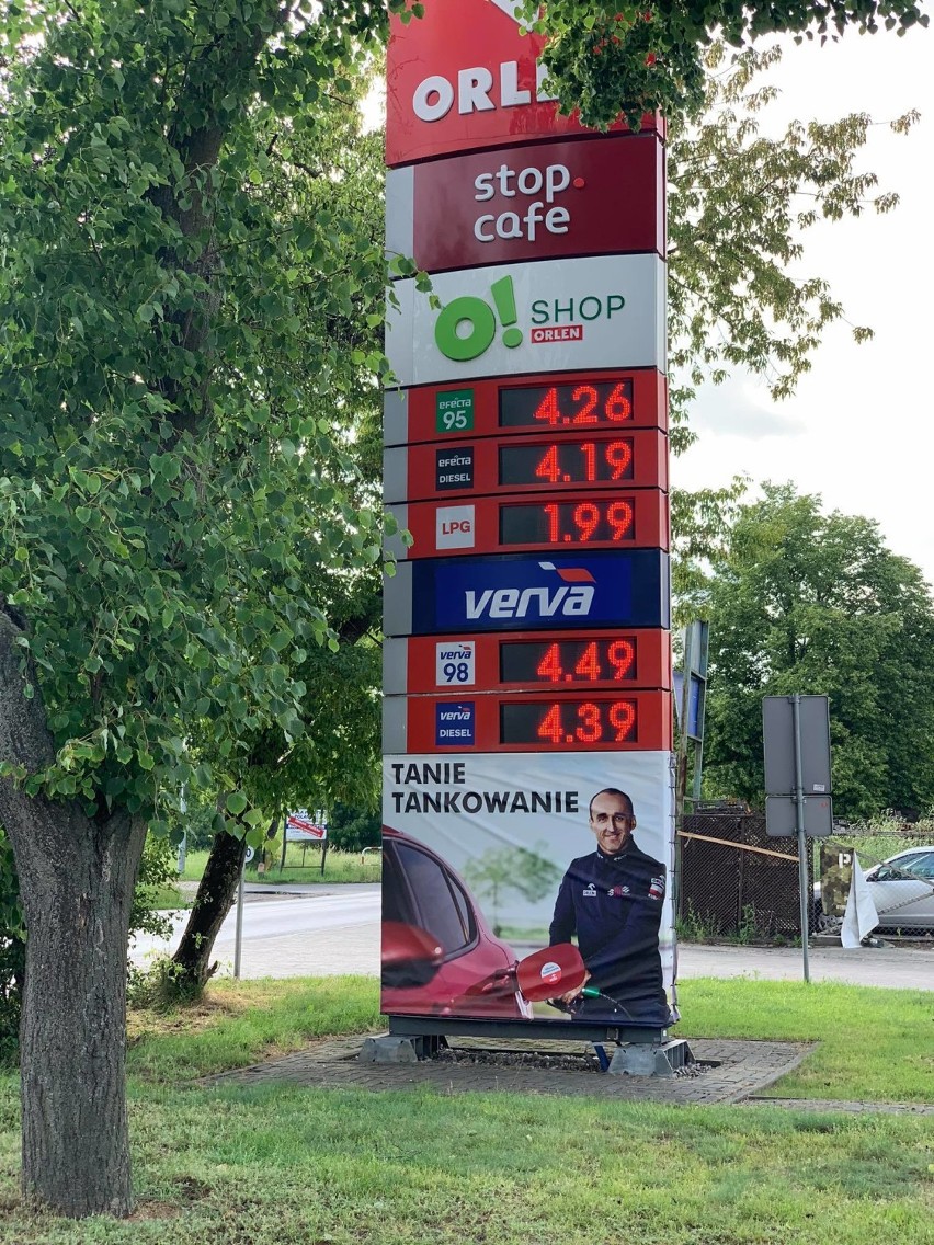 Ceny paliw w naszym mieście - sprawdź, gdzie zatankujesz najkorzystniej!