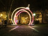 W Radomsku montują świąteczną iluminację. Miasto wyda na ten cel 100 tys. zł