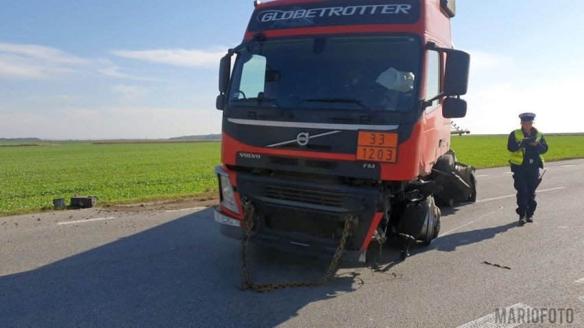 Wypadek w Makowicach. Zderzenie bmw z cysterną na drodze...