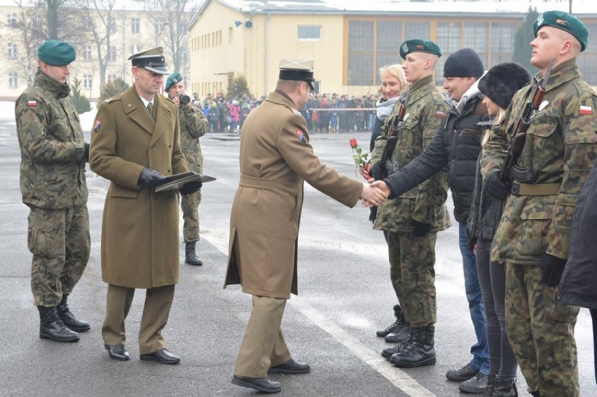 Krystian Białecki, absolwent opalenickiej mundurówki 1 Pułku Saperów w Brzegu FOT