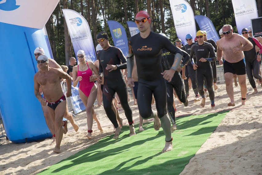 W niedzielę w Nowym Dębcu odbyły się zawody XXVI Zawody Pływackie na Jeziorze Wonieść