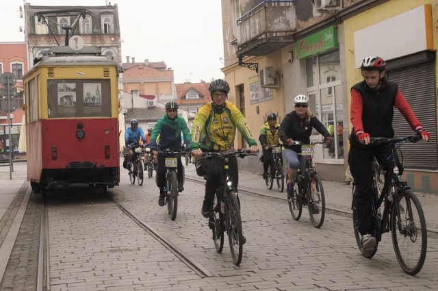 Imprezy promujące jazdę na rowerze po Inowrocławiu, jak również po regionie, organizuje KTR "Kujawiak