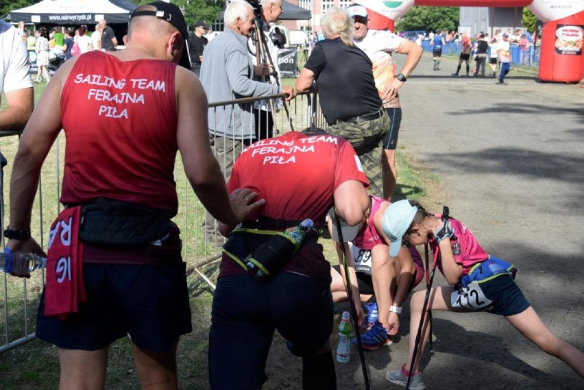 Uliczny Bieg i Mistrzostwa Nordic Walking. Wzięło w nich udział kilkaset osób! [ZDJĘCIA]