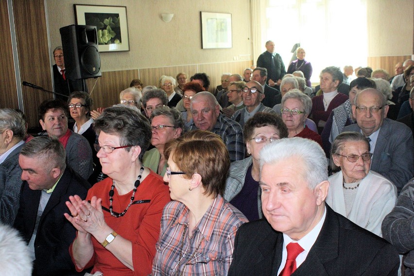 PZERI Międzychód - wybrano &quot;nowy - stary&quot; zarząd. Obrady uświetniły występy taneczne [GALERIA]